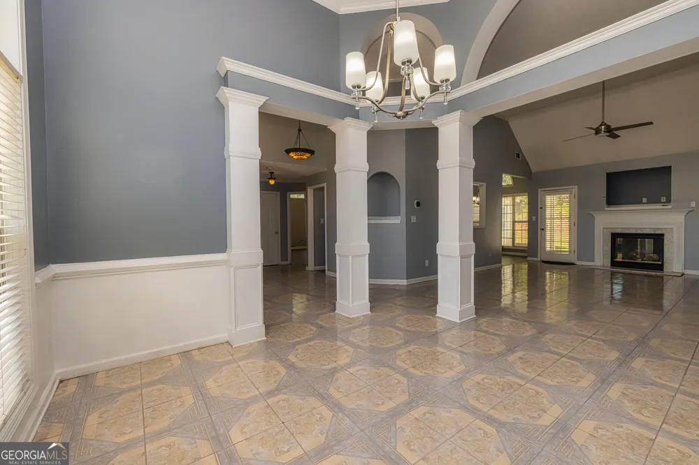 230 Hidden Brook TRL Fayetteville, GA 30215