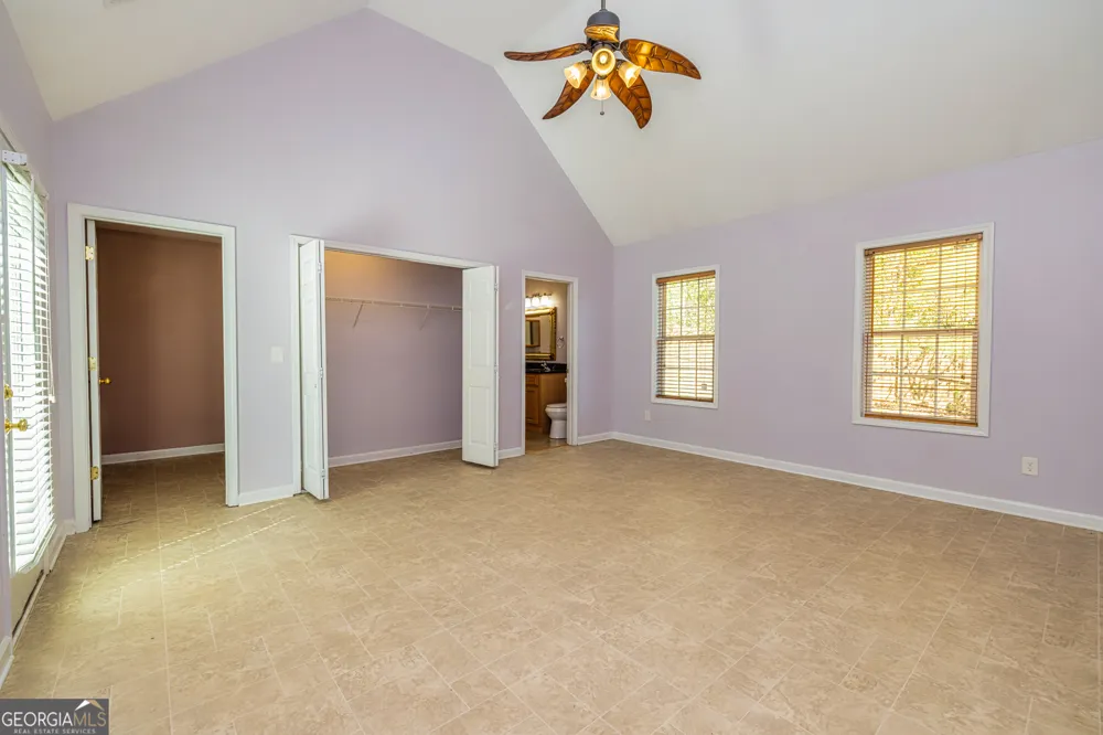230 Hidden Brook TRL Fayetteville, GA 30215