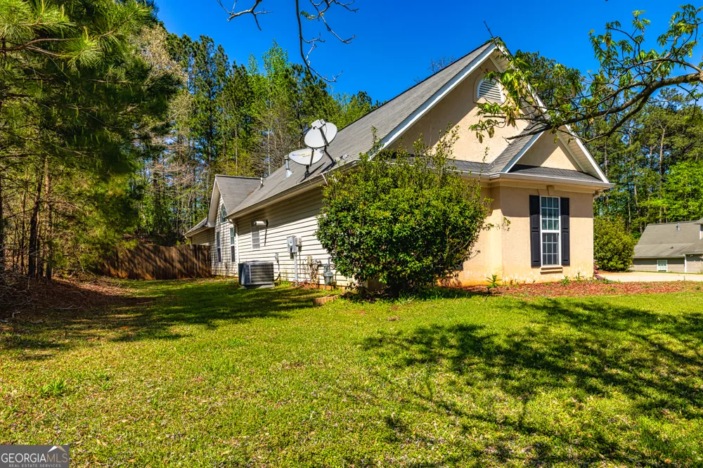230 Hidden Brook TRL Fayetteville, GA 30215