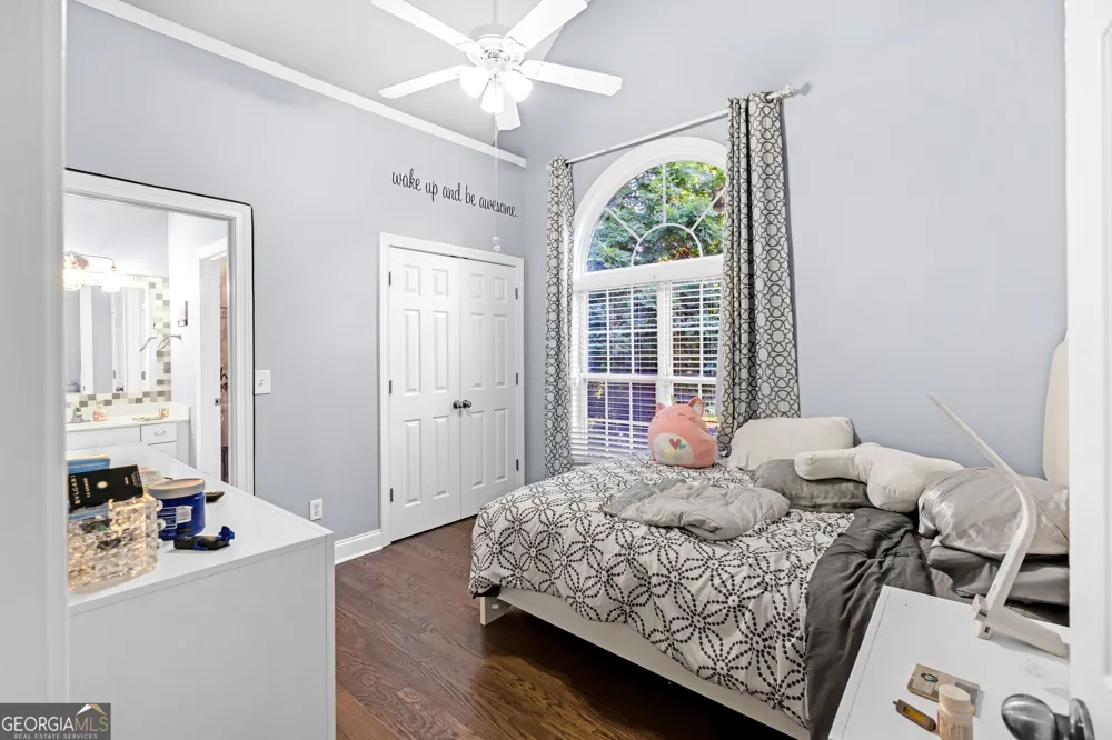 151 Dumar LN Hoschton, GA 30548