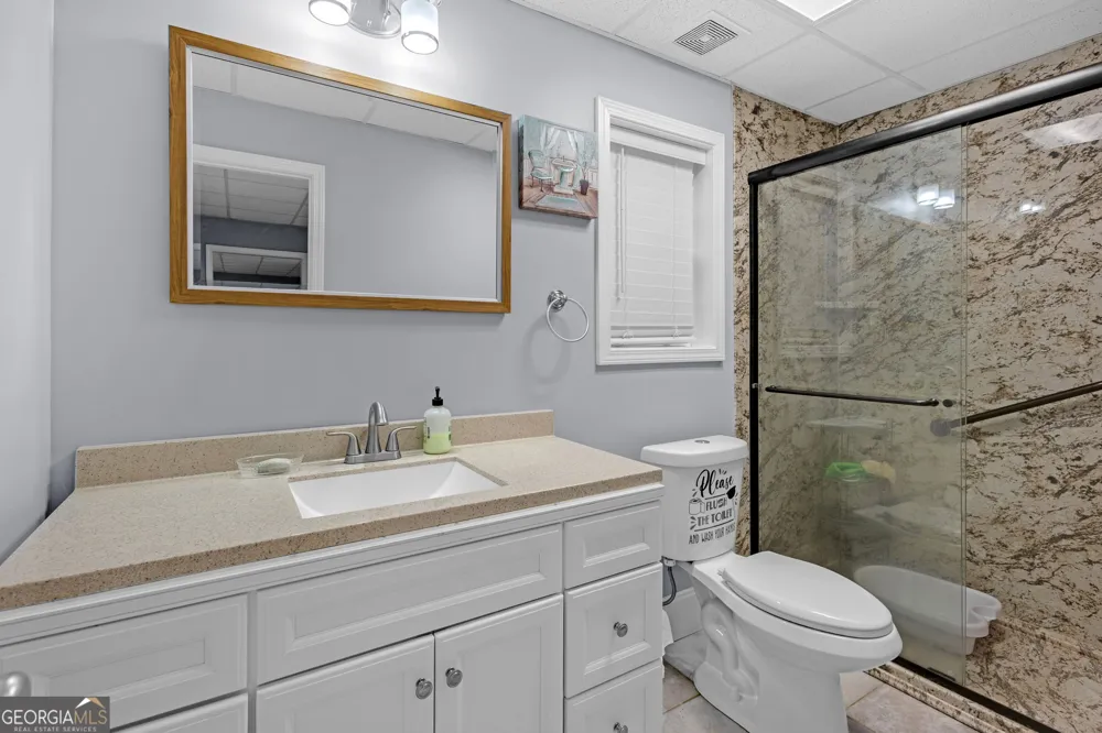 151 Dumar LN Hoschton, GA 30548