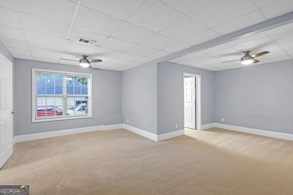 151 Dumar LN Hoschton, GA 30548