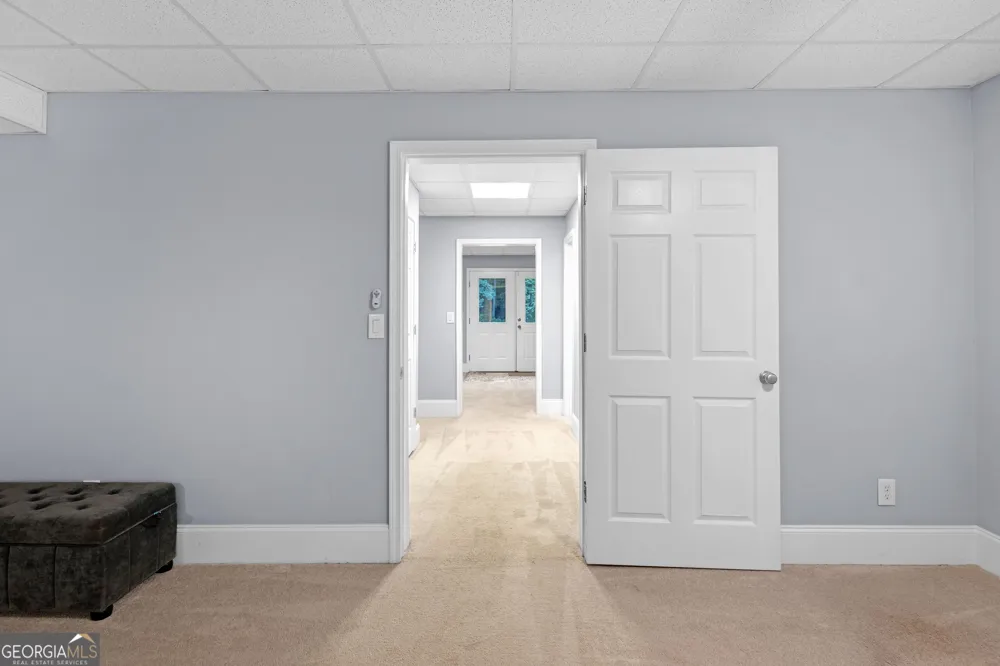 151 Dumar LN Hoschton, GA 30548
