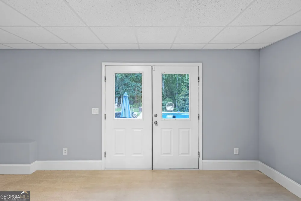 151 Dumar LN Hoschton, GA 30548