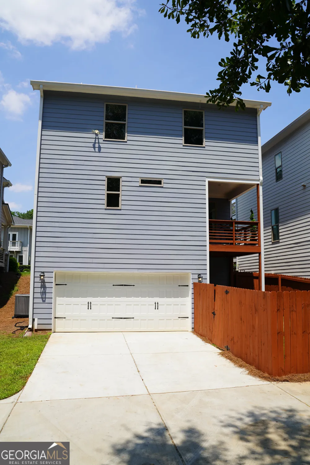 5313 Hearthstone ST Stone Mountain, GA 30083