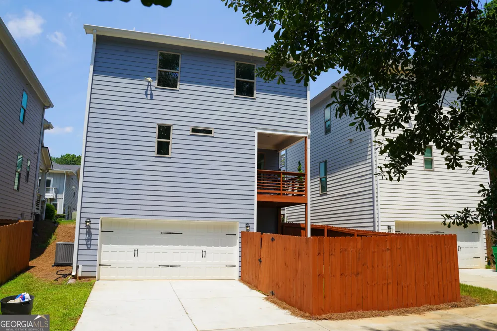 5313 Hearthstone ST Stone Mountain, GA 30083