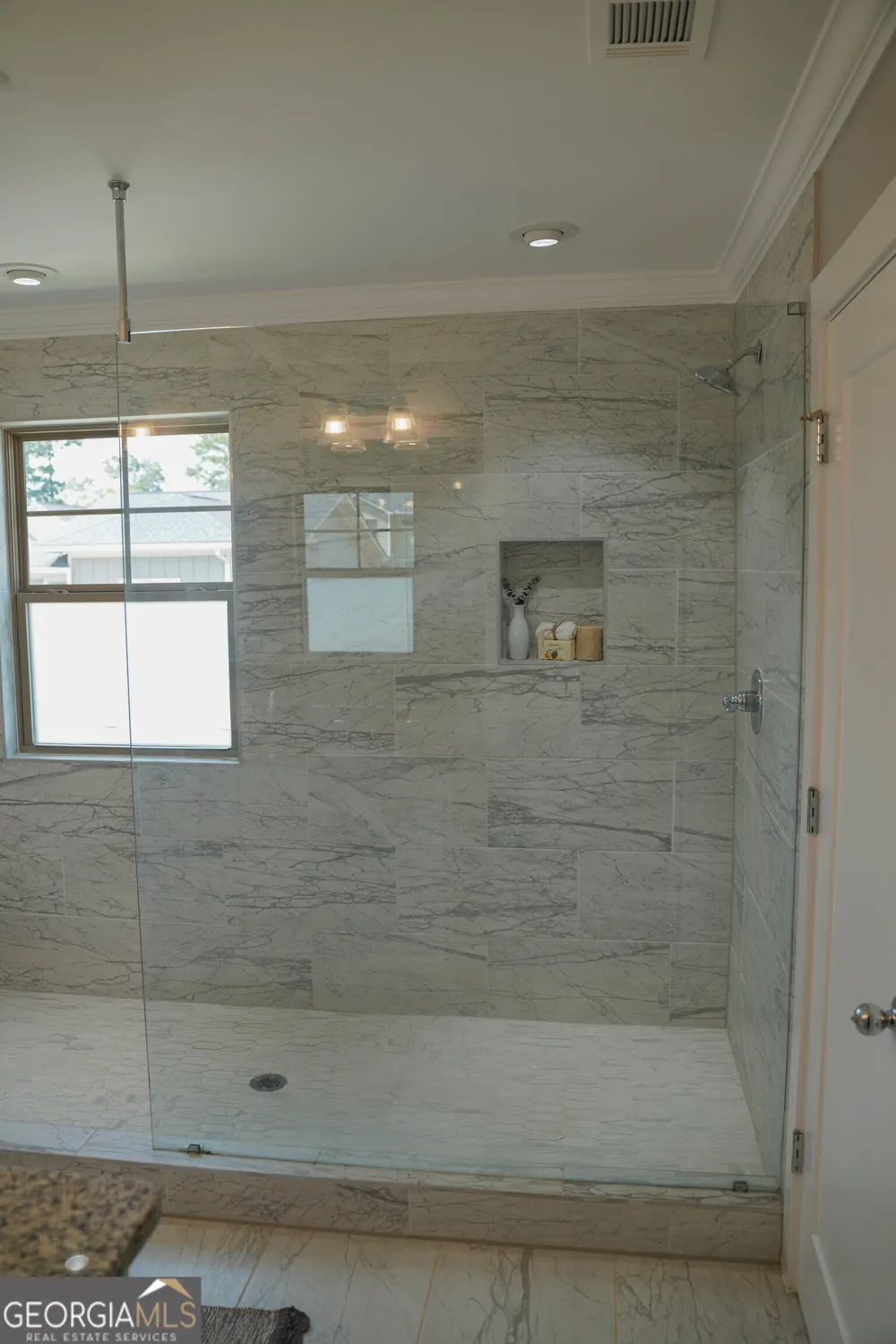 5313 Hearthstone ST Stone Mountain, GA 30083