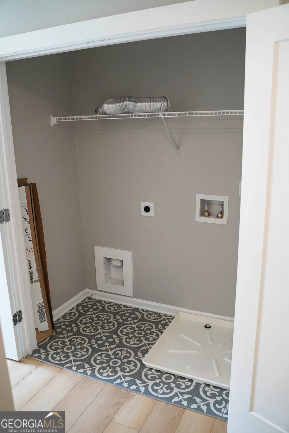 5313 Hearthstone ST Stone Mountain, GA 30083