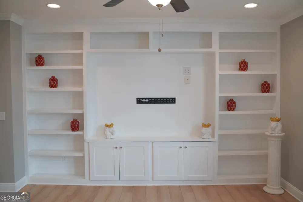 5313 Hearthstone ST Stone Mountain, GA 30083