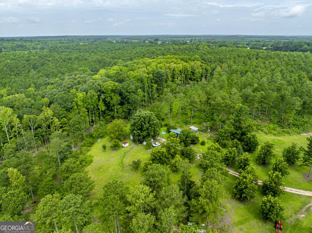 1052 Fortville Milledgeville RD Haddock, GA 31033