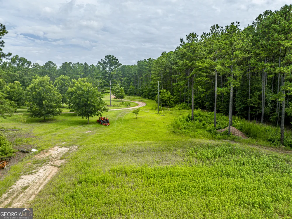 1052 Fortville Milledgeville RD Haddock, GA 31033