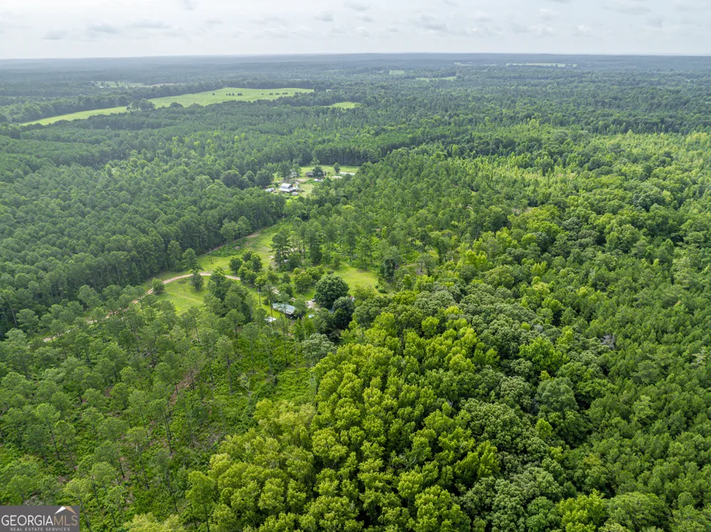 1052 Fortville Milledgeville RD Haddock, GA 31033