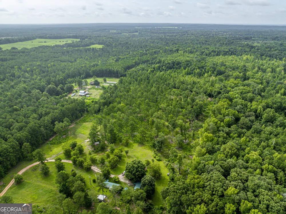 1052 Fortville Milledgeville RD Haddock, GA 31033