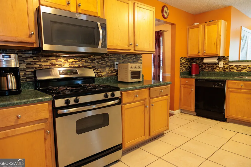 6807 Hill Creek CV Lithonia, GA 30058