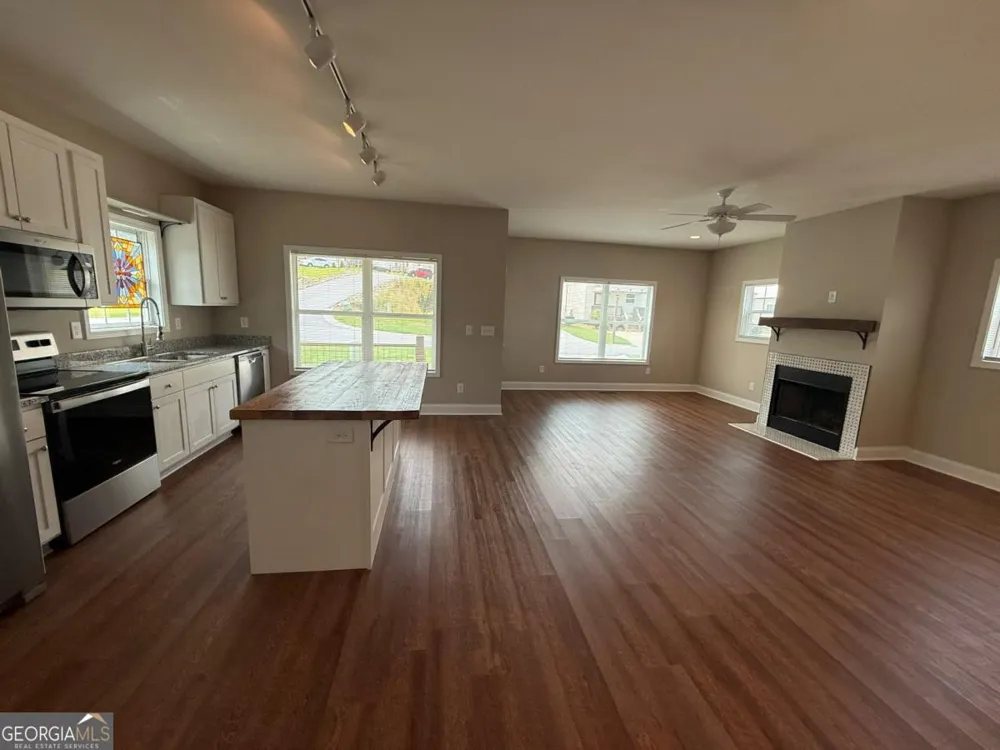 519 Liberty Park DR Gainesville, GA 30501