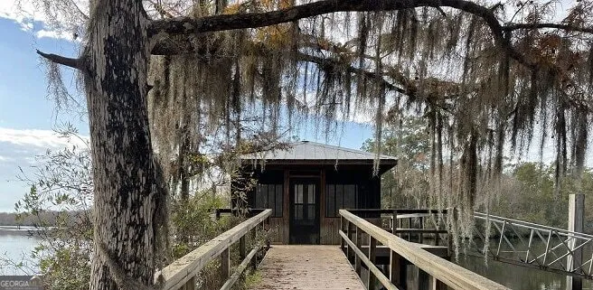 381 Shoreline DR Kingsland, GA 31548