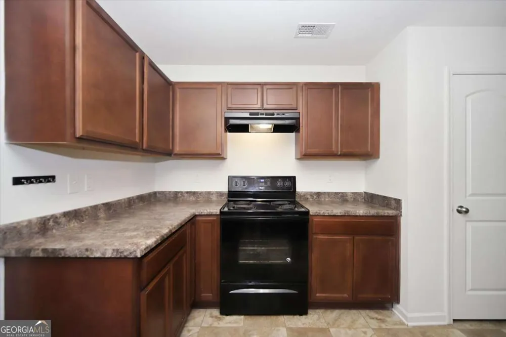 2543 Piering DR Lithonia, GA 30038