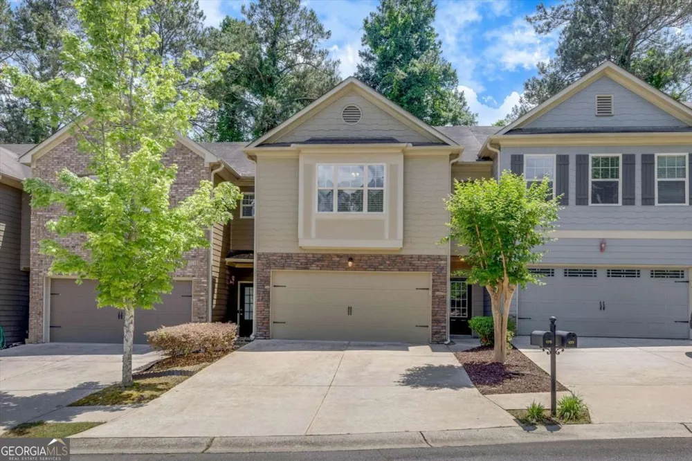 175 Sunset LN Woodstock, GA 30189