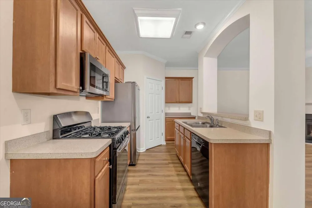 175 Sunset LN Woodstock, GA 30189
