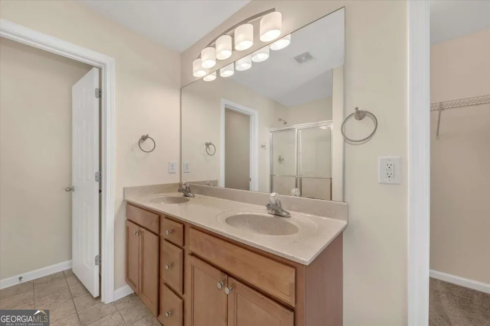 175 Sunset LN Woodstock, GA 30189