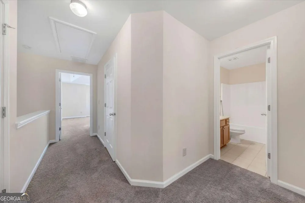 175 Sunset LN Woodstock, GA 30189