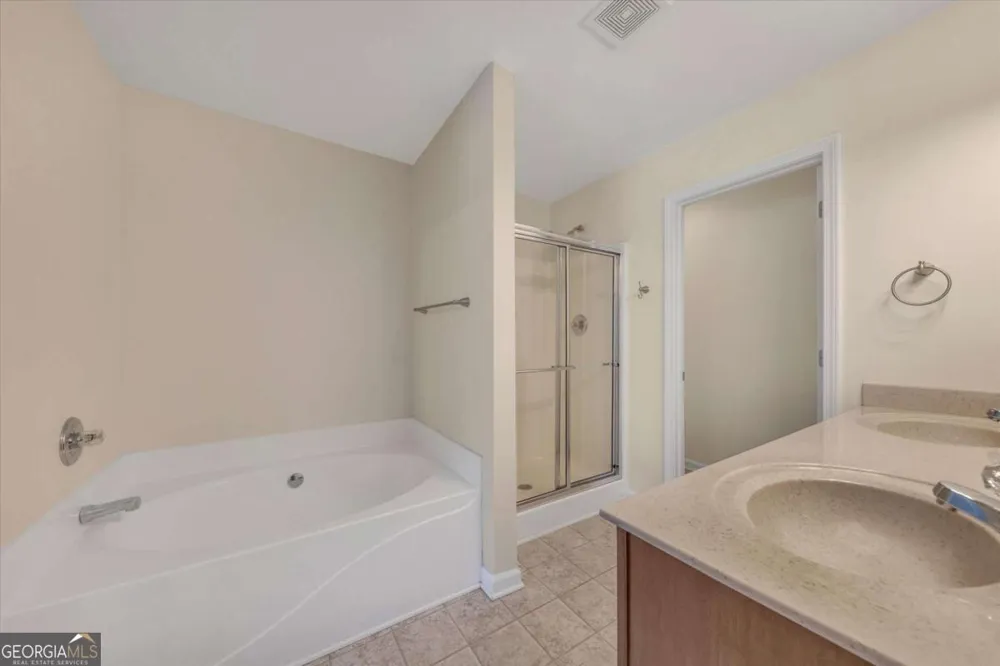 175 Sunset LN Woodstock, GA 30189