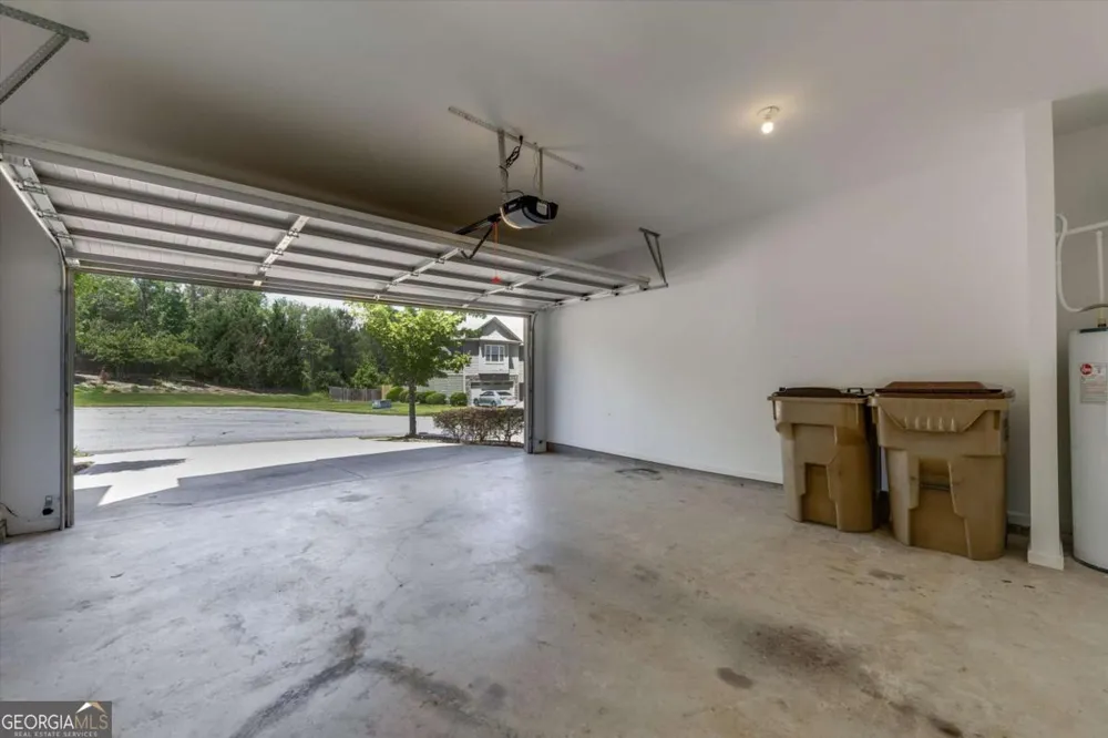 175 Sunset LN Woodstock, GA 30189