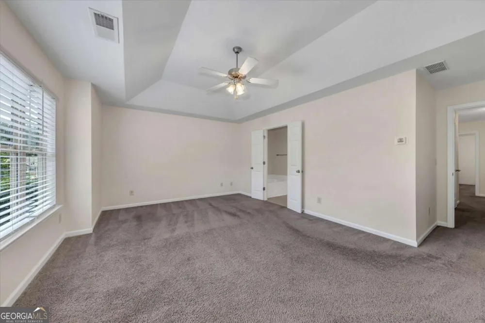 175 Sunset LN Woodstock, GA 30189