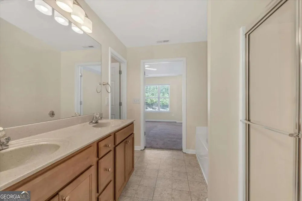 175 Sunset LN Woodstock, GA 30189