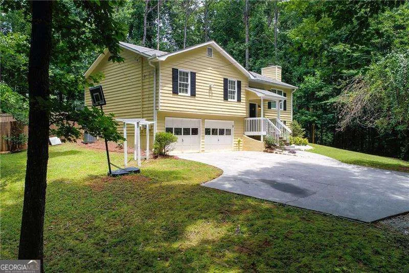 127 Angela LN Dallas, GA 30132