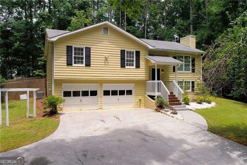 127 Angela LN Dallas, GA 30132