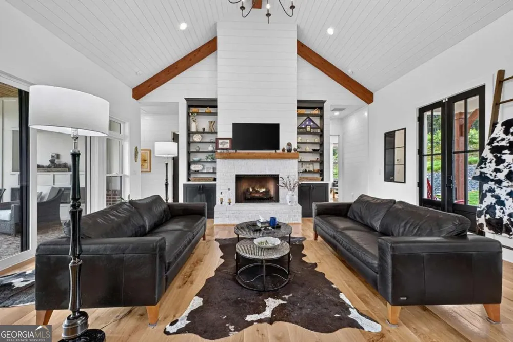 624 High Summit DR Talking Rock, GA 30175