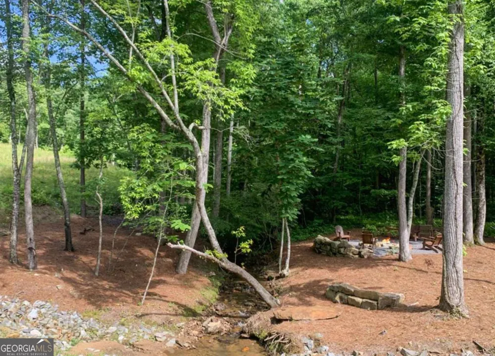 624 High Summit DR Talking Rock, GA 30175