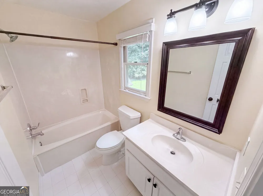 120 Bay Colt RD Milton, GA 30009