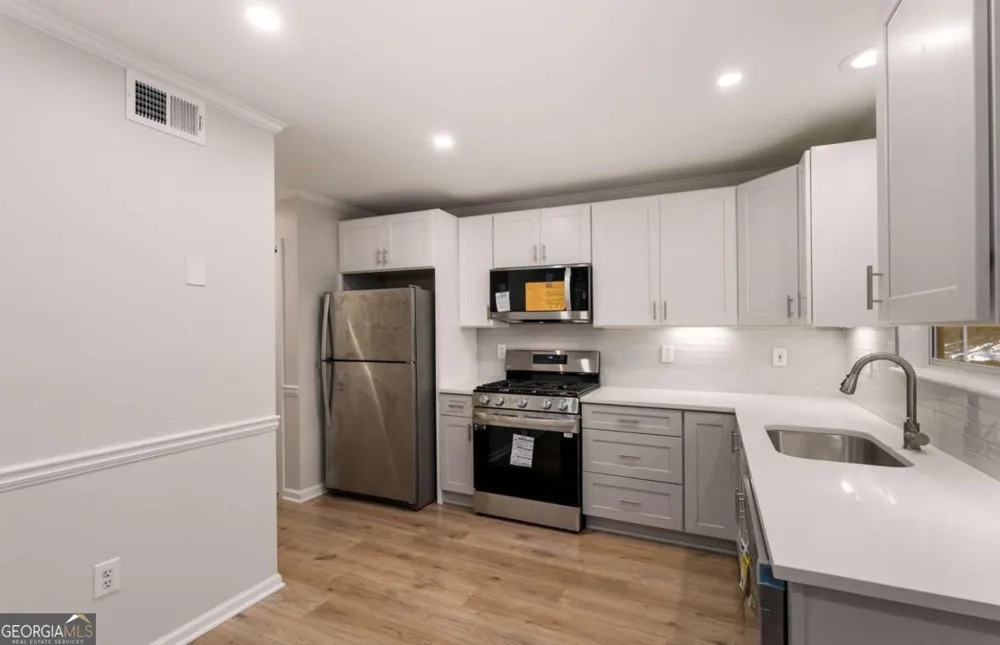 1053 Standard DR NE Brookhaven, GA 30319