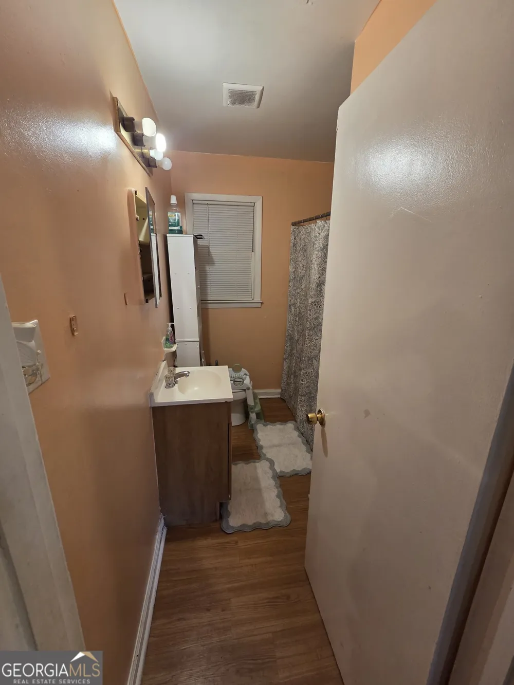 105 Varee DR Warner Robins, GA 31093