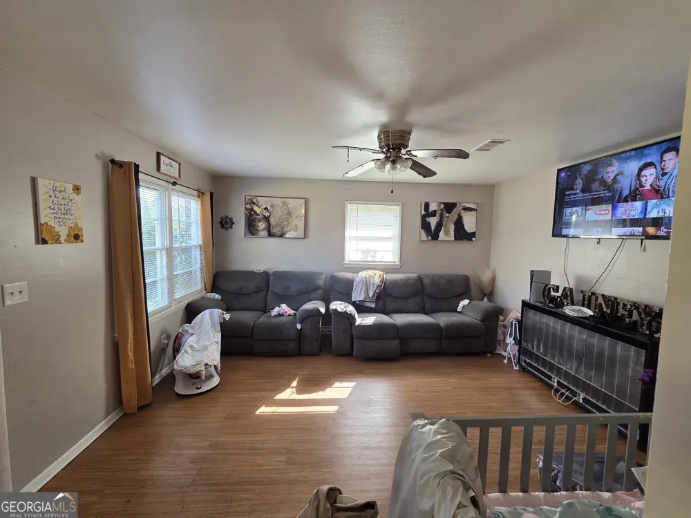 105 Varee DR Warner Robins, GA 31093
