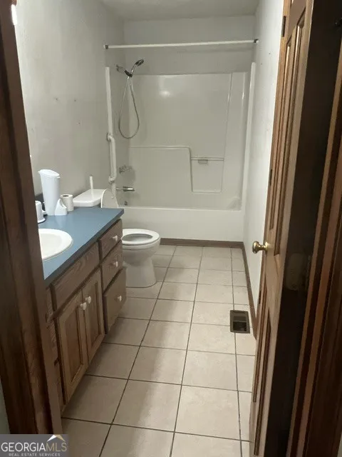 64 Lake DR Manchester, GA 31816