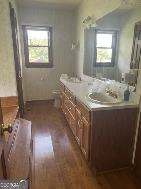 64 Lake DR Manchester, GA 31816