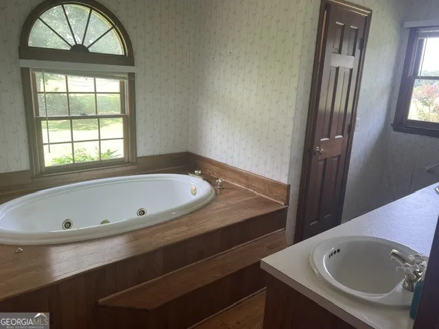 64 Lake DR Manchester, GA 31816