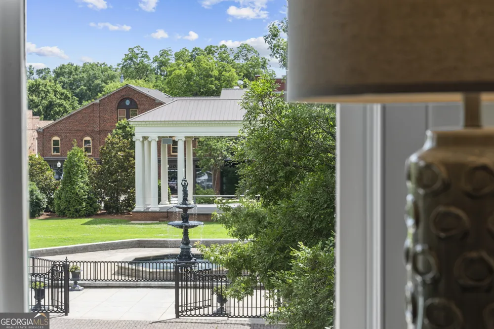 221 W Jefferson ST Madison, GA 30650