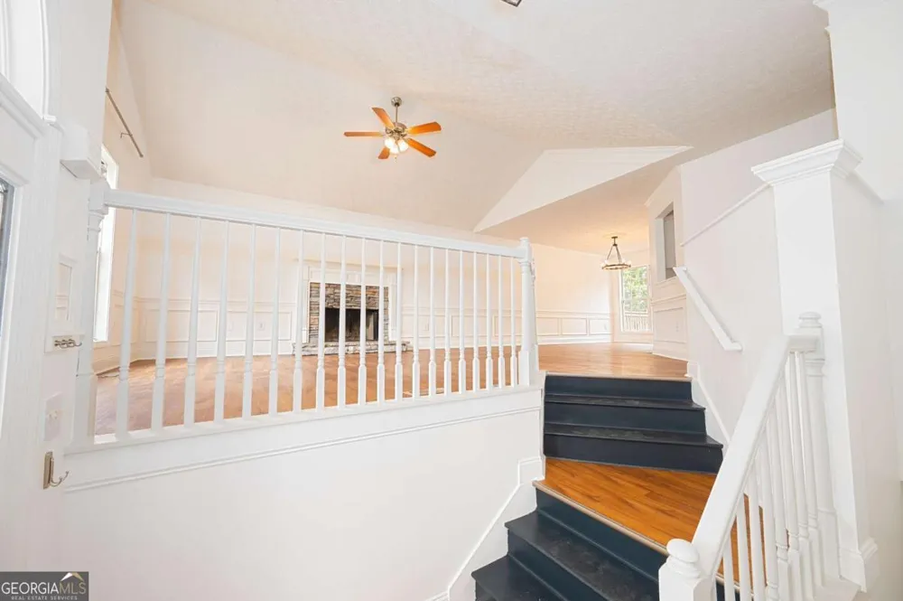 6532 Sundial AVE Flowery Branch, GA 30542