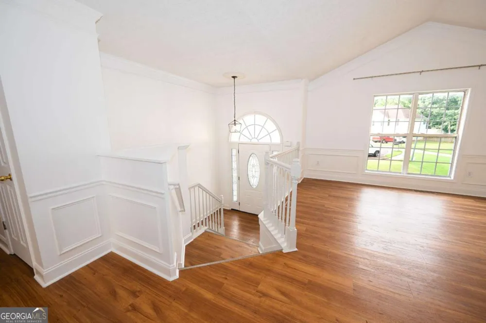 6532 Sundial AVE Flowery Branch, GA 30542