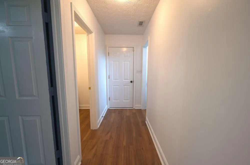 6532 Sundial AVE Flowery Branch, GA 30542