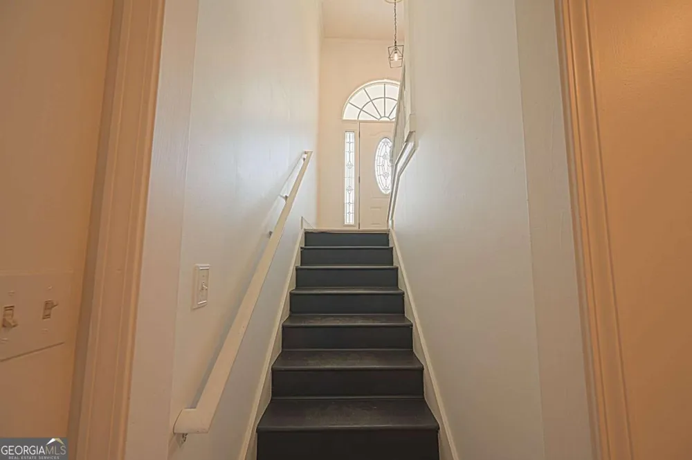 6532 Sundial AVE Flowery Branch, GA 30542