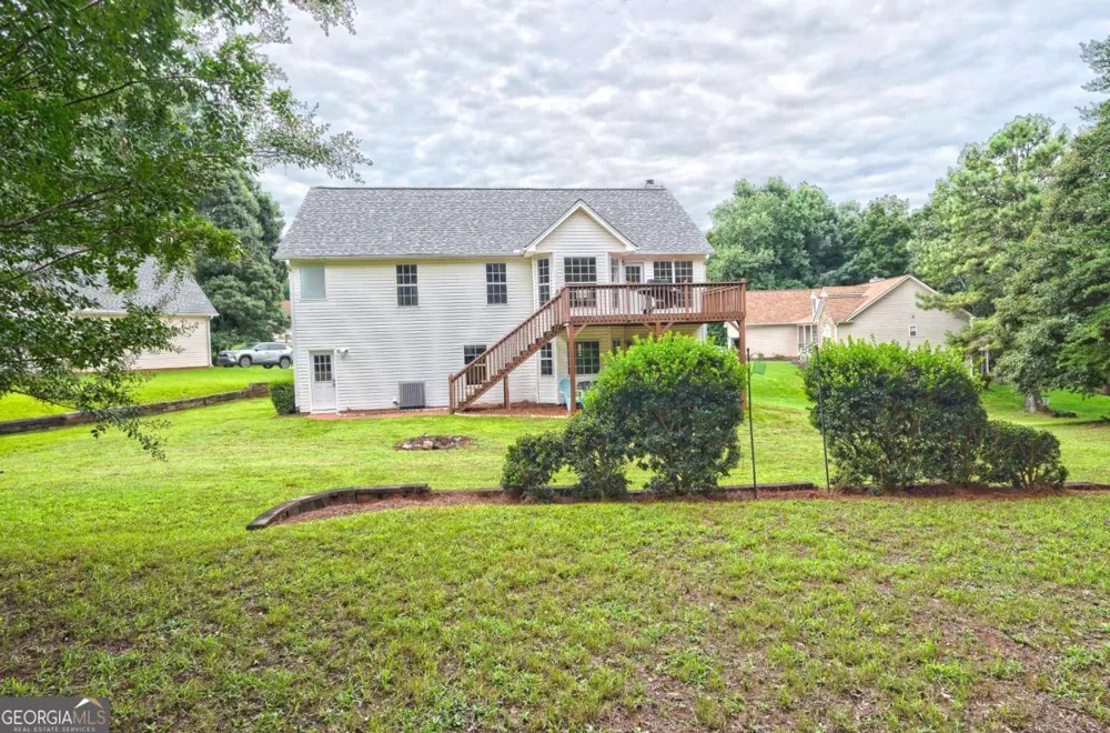 6532 Sundial AVE Flowery Branch, GA 30542