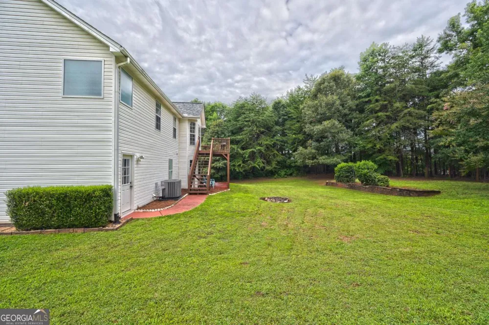 6532 Sundial AVE Flowery Branch, GA 30542