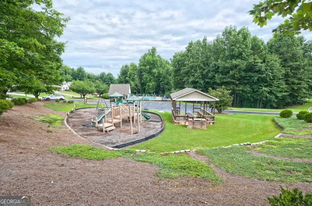 6532 Sundial AVE Flowery Branch, GA 30542