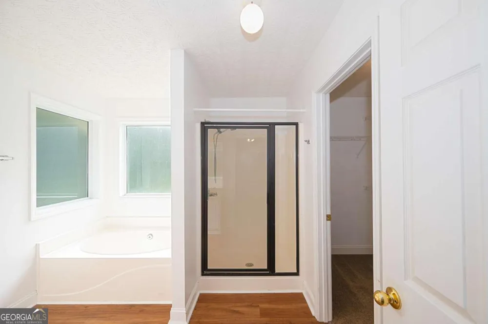 6532 Sundial AVE Flowery Branch, GA 30542