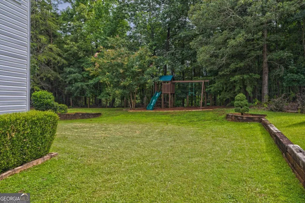 6532 Sundial AVE Flowery Branch, GA 30542